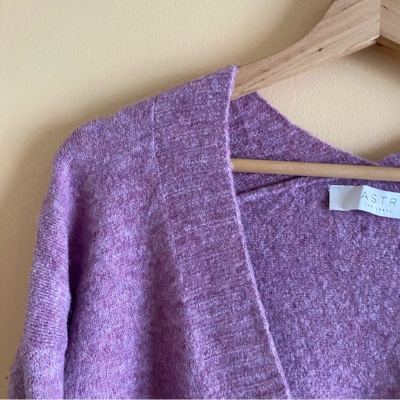 ASTR The Label Belmont Drop-Shoulder Textured Knit Cardigan Woman Medium Purple - Picture 4 of 14